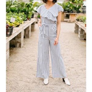 NWT DAVI & DANI nautical & nice striped jumpsuit in white & navy stripe